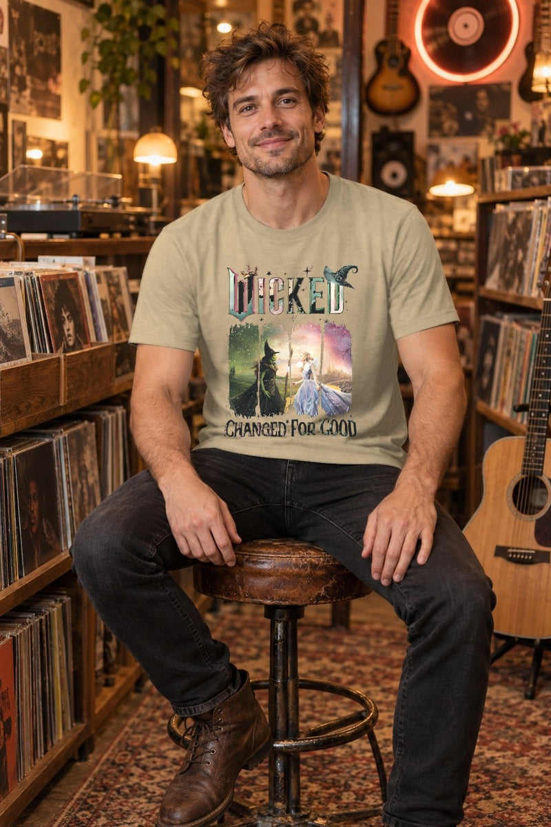 Musical Shirt „Wicked – Changed for Good“ mit Rückendruck – grüne und blonde …