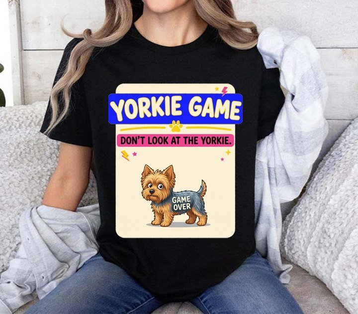 Hunde T-Shirt „Yorkie Game – Don't look at the Yorkie“