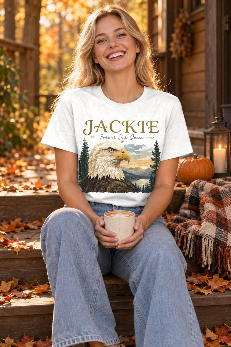 Adler-Shirt „Jackie – Forever Our Queen“