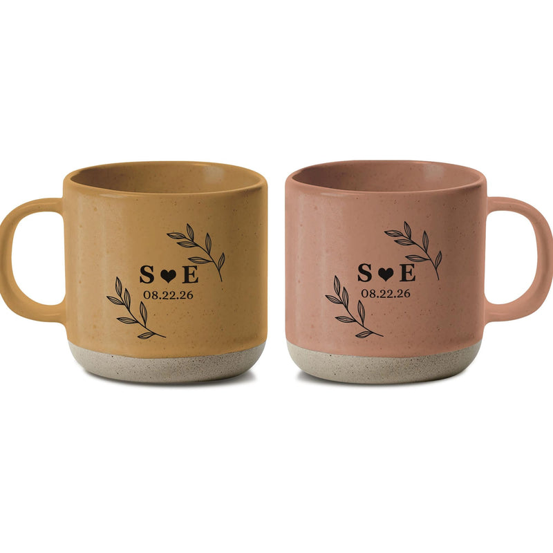 Personalisierte Paar-Tasse mit Initialen und Datum