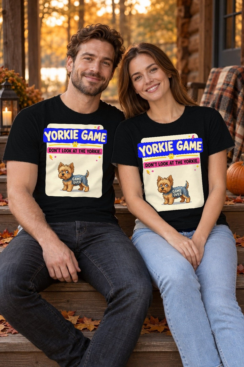 Hunde T-Shirt „Yorkie Game – Don't look at the Yorkie“