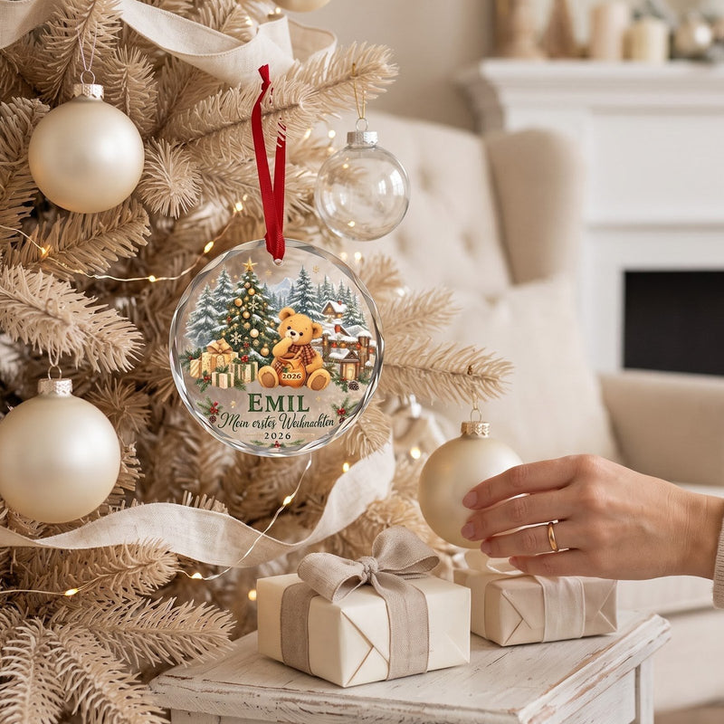Mein erstes Weihnachten Glas-Anhänger mit Namen und Jahr – Teddy mit Honigtopf