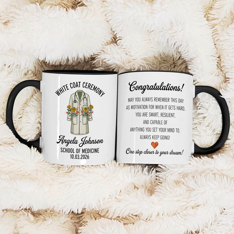 Personalisierte Tasse „White Coat Ceremony“ mit Namen