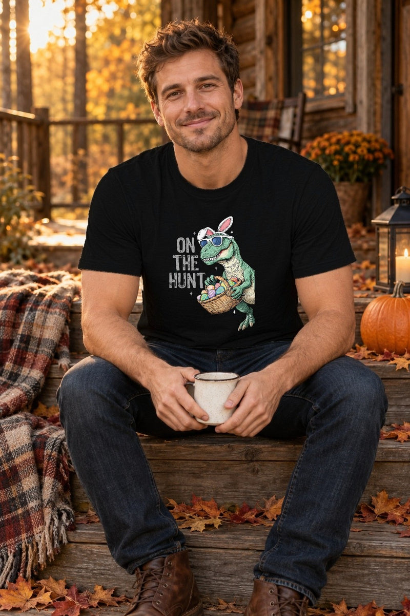 Lustiges Oster-Shirt „On The Hunt“ mit T-Rex, Hasenohren und Sonnenbrille