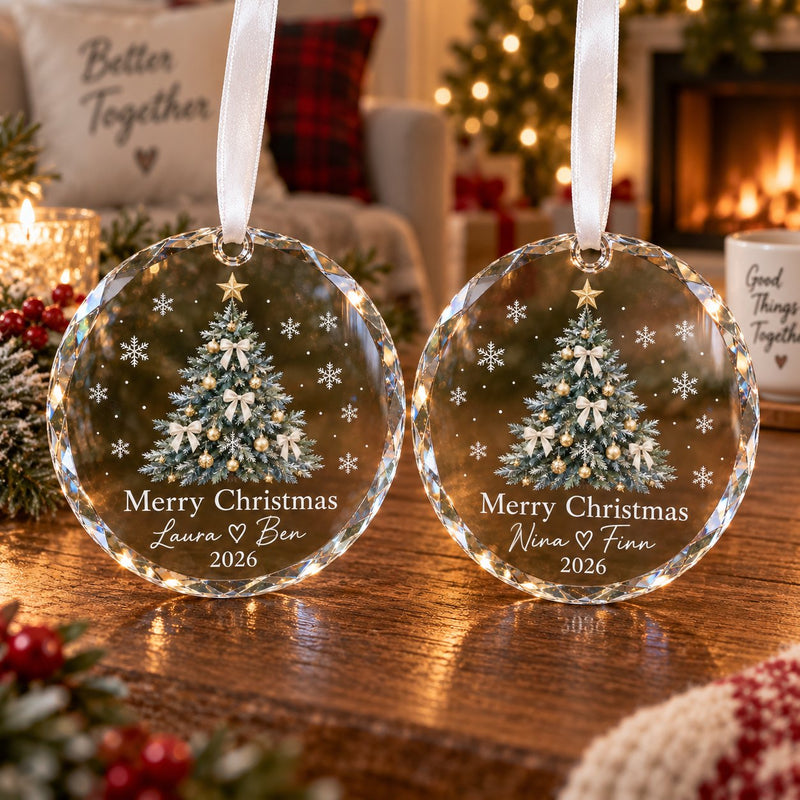 Weihnachtsanhänger mit Namen aus Glas
