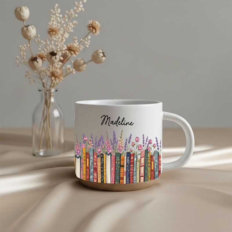 Bücher-Tasse mit Wildblumen und Namen