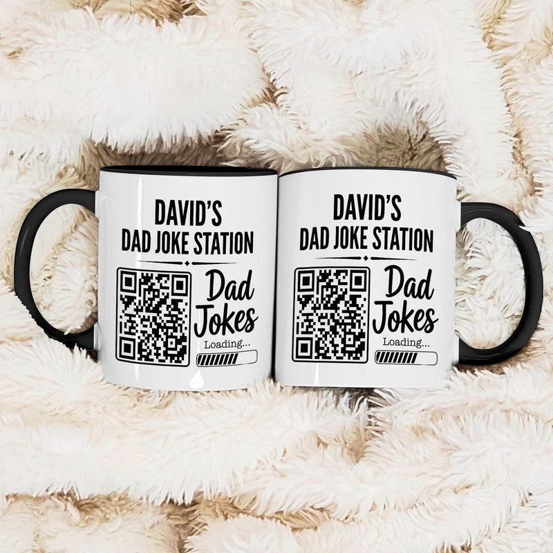 Personalisierte Papa-Witze Tasse mit Namen und QR-Code „Dad Joke Station“