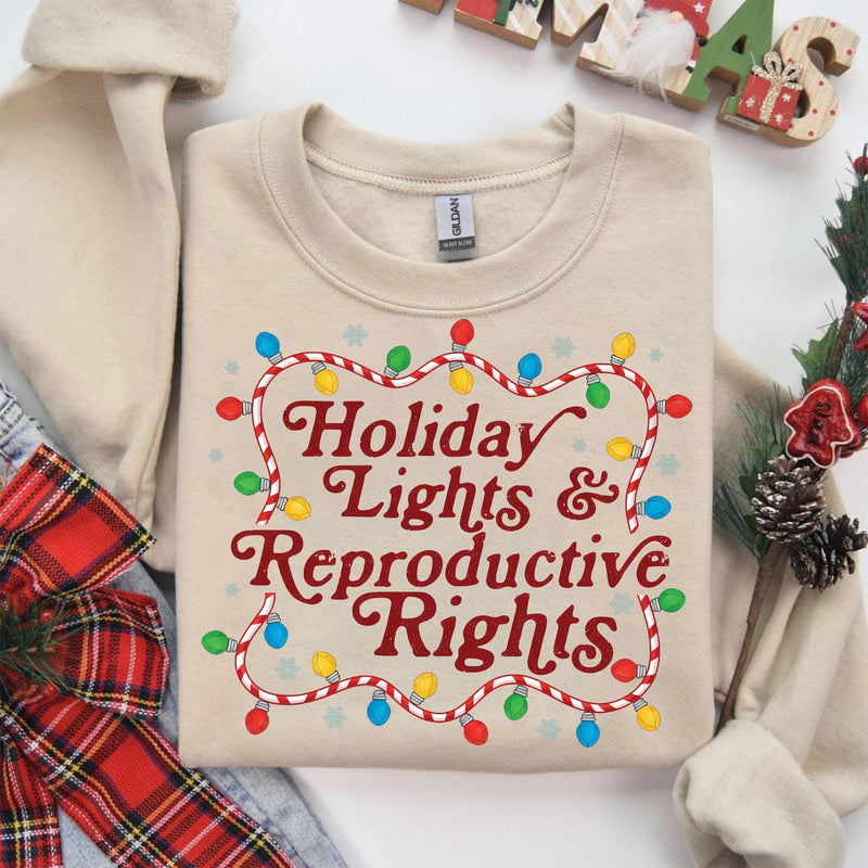 Feministisches Weihnachtsshirt „Holiday Lights & Reproductive Rights“