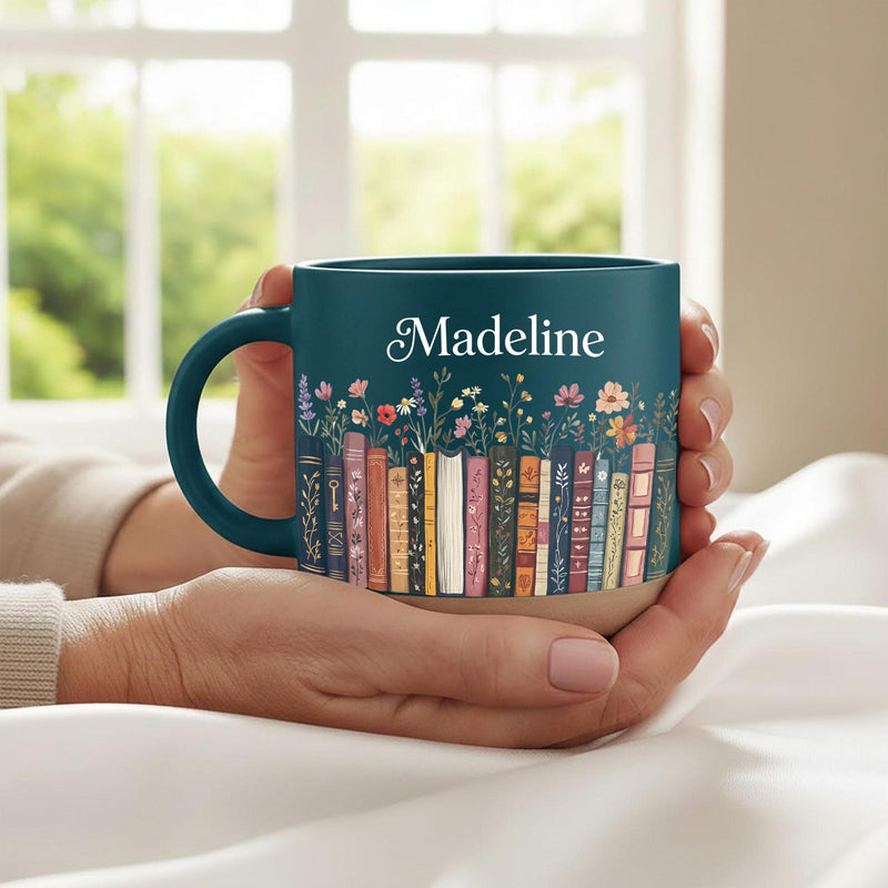 Bücherregal-Tasse mit Namen