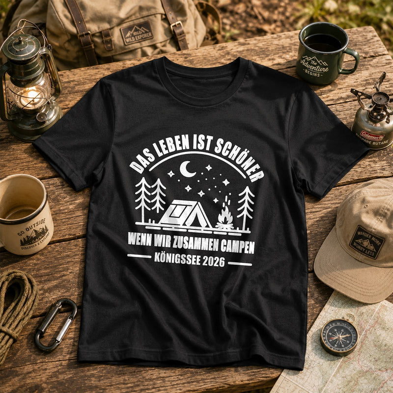 Camping T-Shirt „Das Leben ist schöner, wenn wir zusammen campen“ mit Ort und …