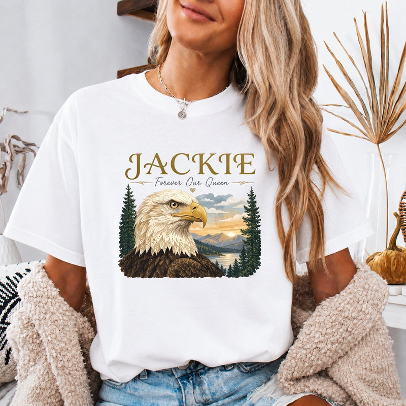 Adler-Shirt „Jackie – Forever Our Queen“