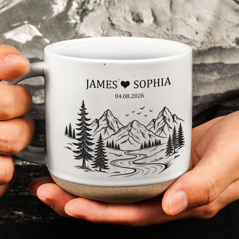 Pärchen-Tasse mit Bergen personalisiert mit Namen und Datum