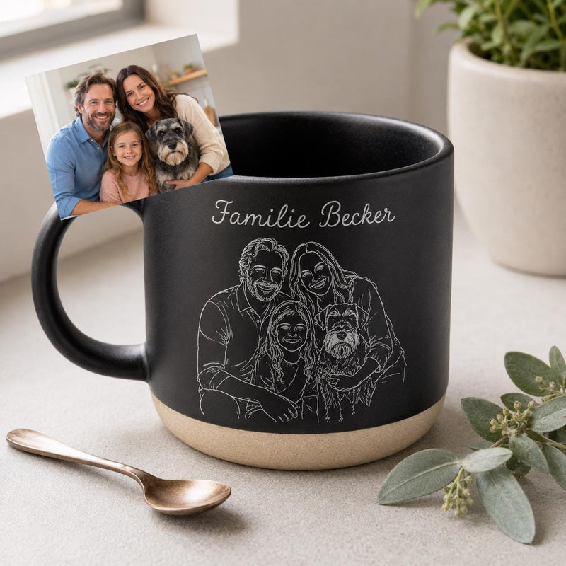 Personalisierte Fototasse mit Line-Art-Porträt aus deinem Foto