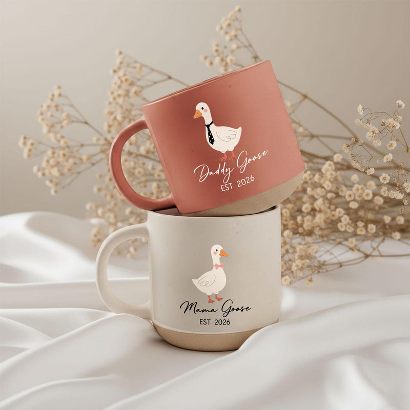 Gänse-Tasse „Mama Goose“ und „Daddy Goose“ EST 2026