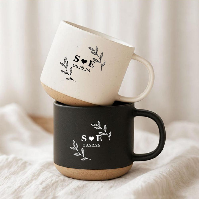 Personalisierte Paar-Tasse mit Initialen und Datum