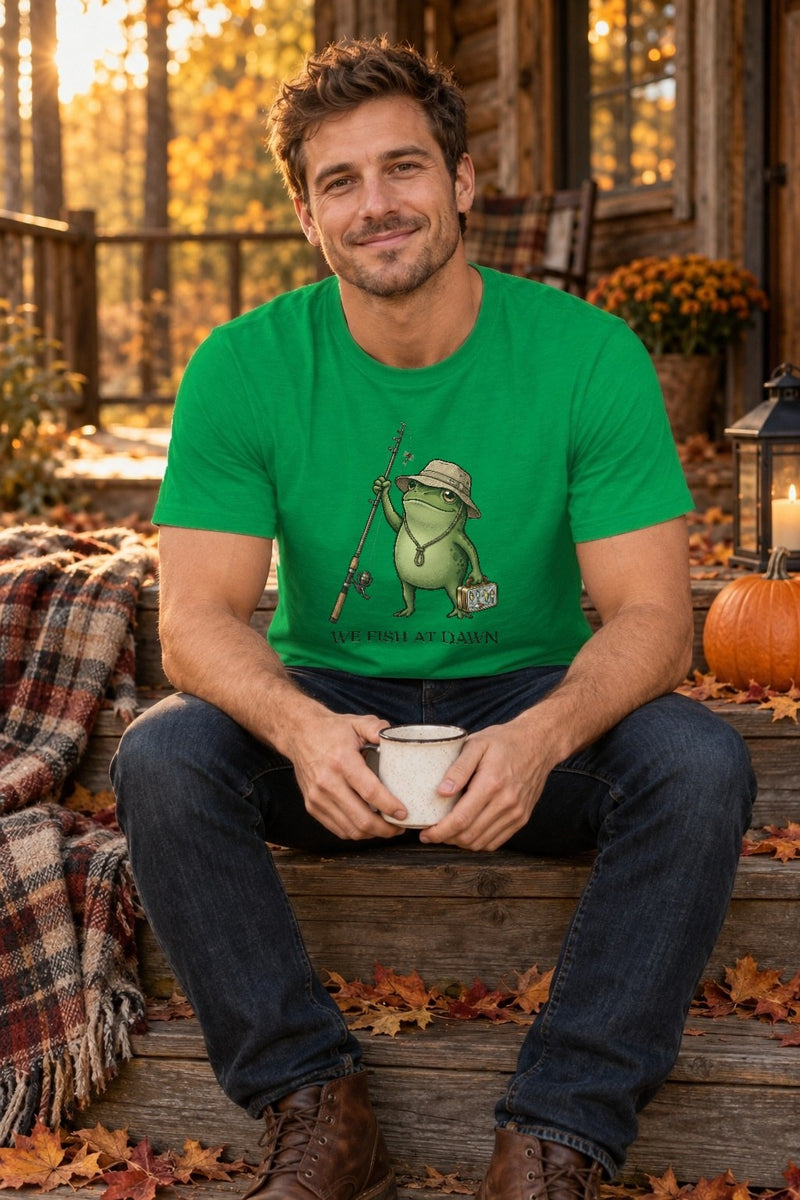 Angler T-Shirt Frosch „We fish at dawn“