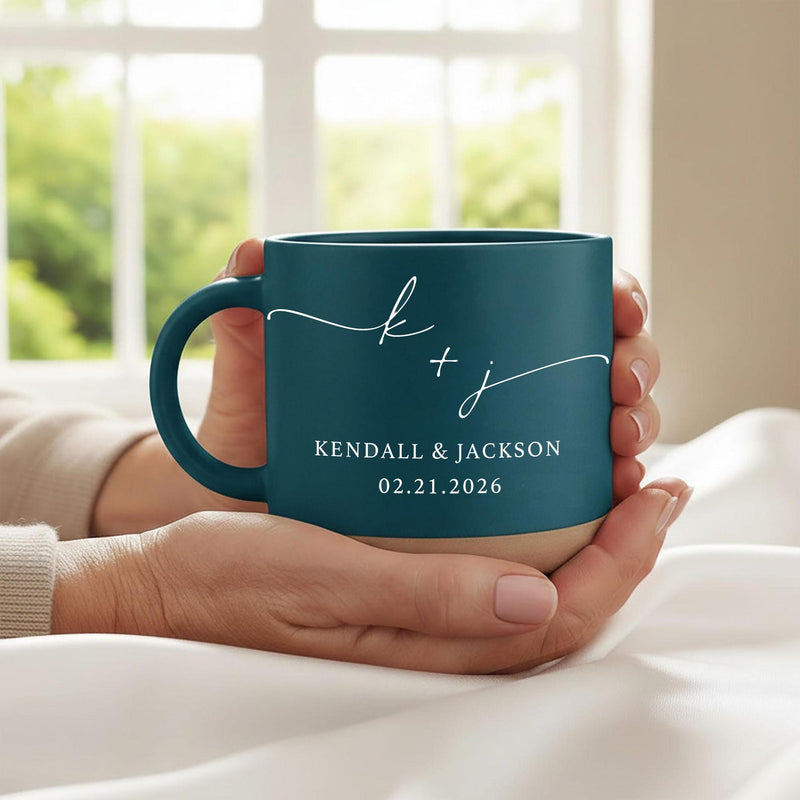 Personalisierte Hochzeitstasse mit Initialen, Namen und Datum