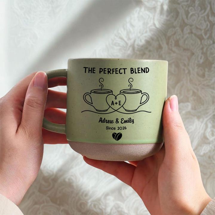Pärchen-Tasse personalisiert „The Perfect Blend“ mit Initialen, Namen und Jahr