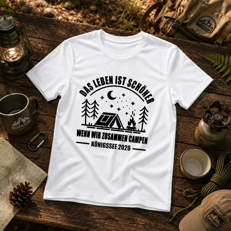 Camping T-Shirt „Das Leben ist schöner, wenn wir zusammen campen“ mit Ort und …