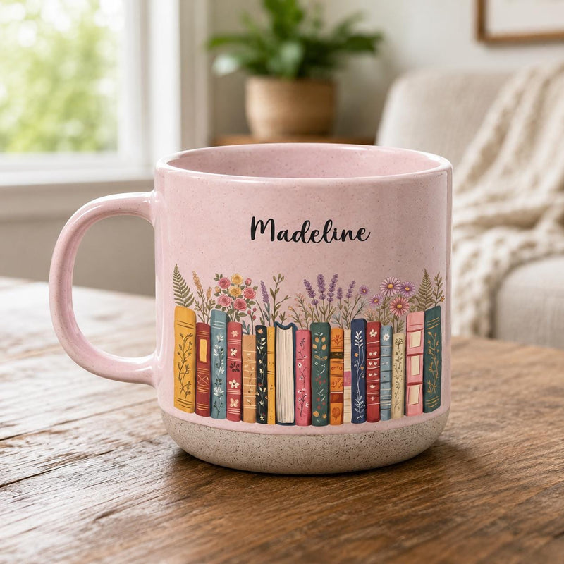 Personalisierte Bücher-Tasse mit Namen