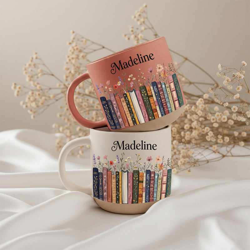 Bücherregal-Tasse mit Namen