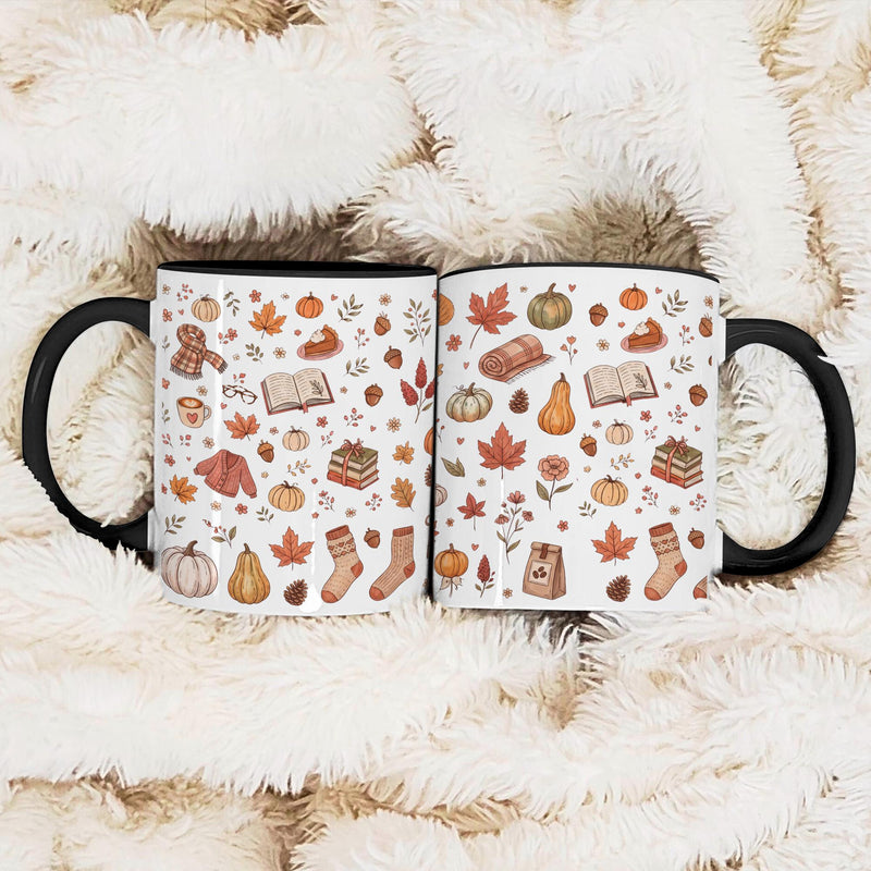 Gemütliche Herbst-Tasse mit Kürbis, Büchern und Pullover-Muster