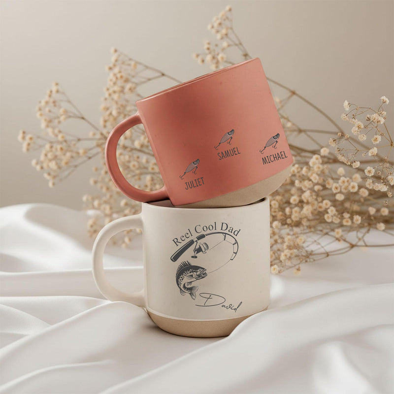 Personalisierte Angler-Tasse „Reel Cool Dad“ mit Namen und Kindernamen